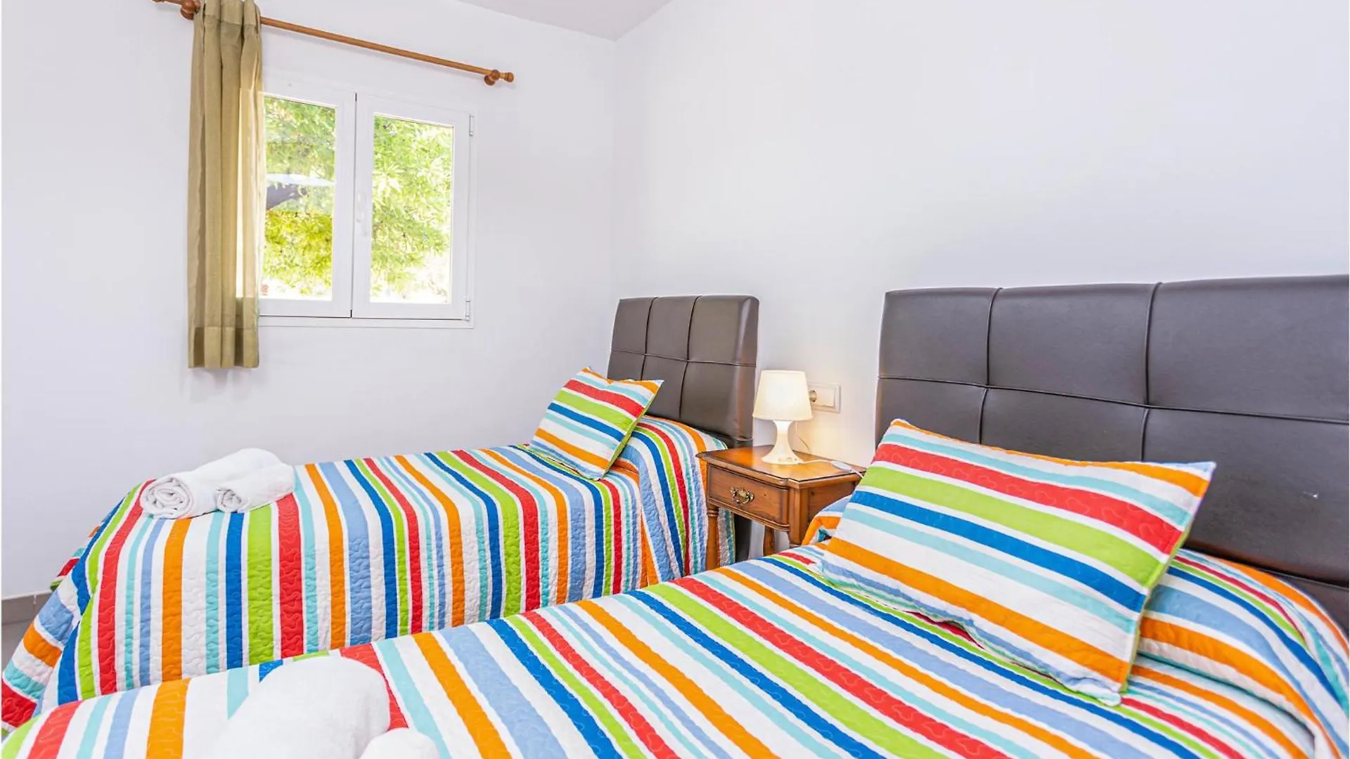 Nyaraló Cozy Home In Puerto De Alcudia Spanyolország